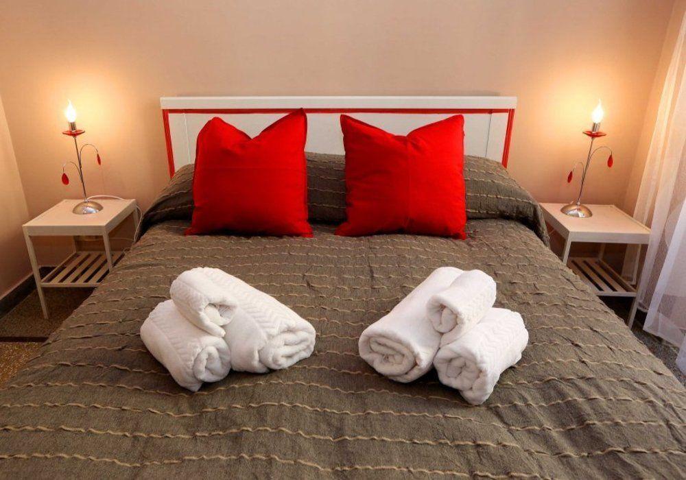 Coral Guest House Рим Екстериор снимка