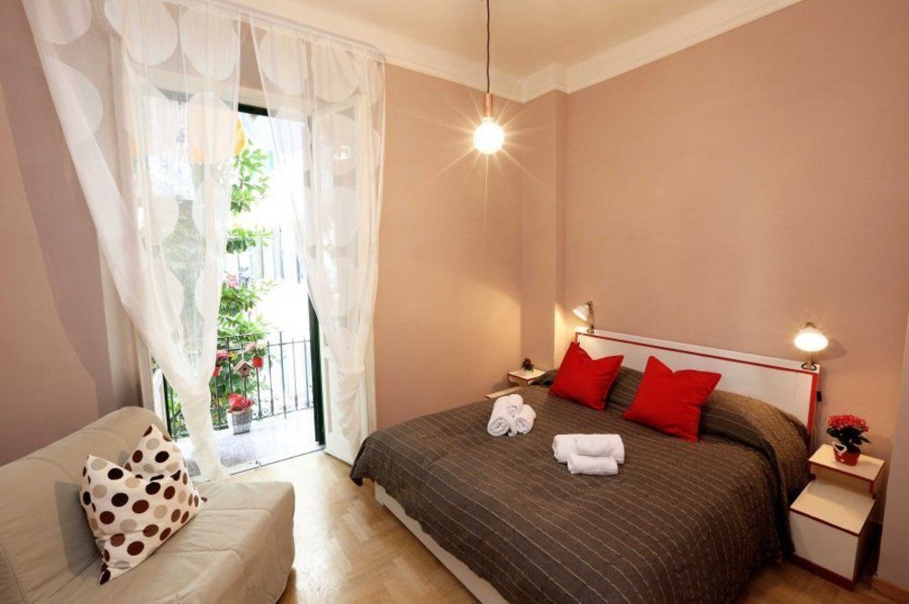 Coral Guest House Рим Екстериор снимка