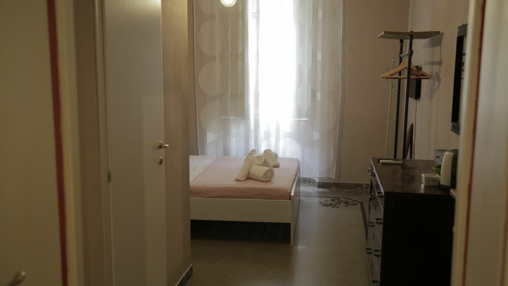 Coral Guest House Рим Екстериор снимка