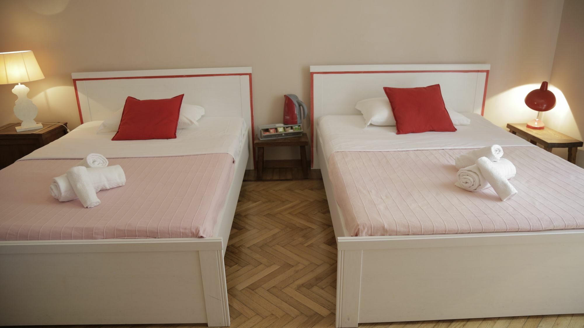 Coral Guest House Рим Екстериор снимка