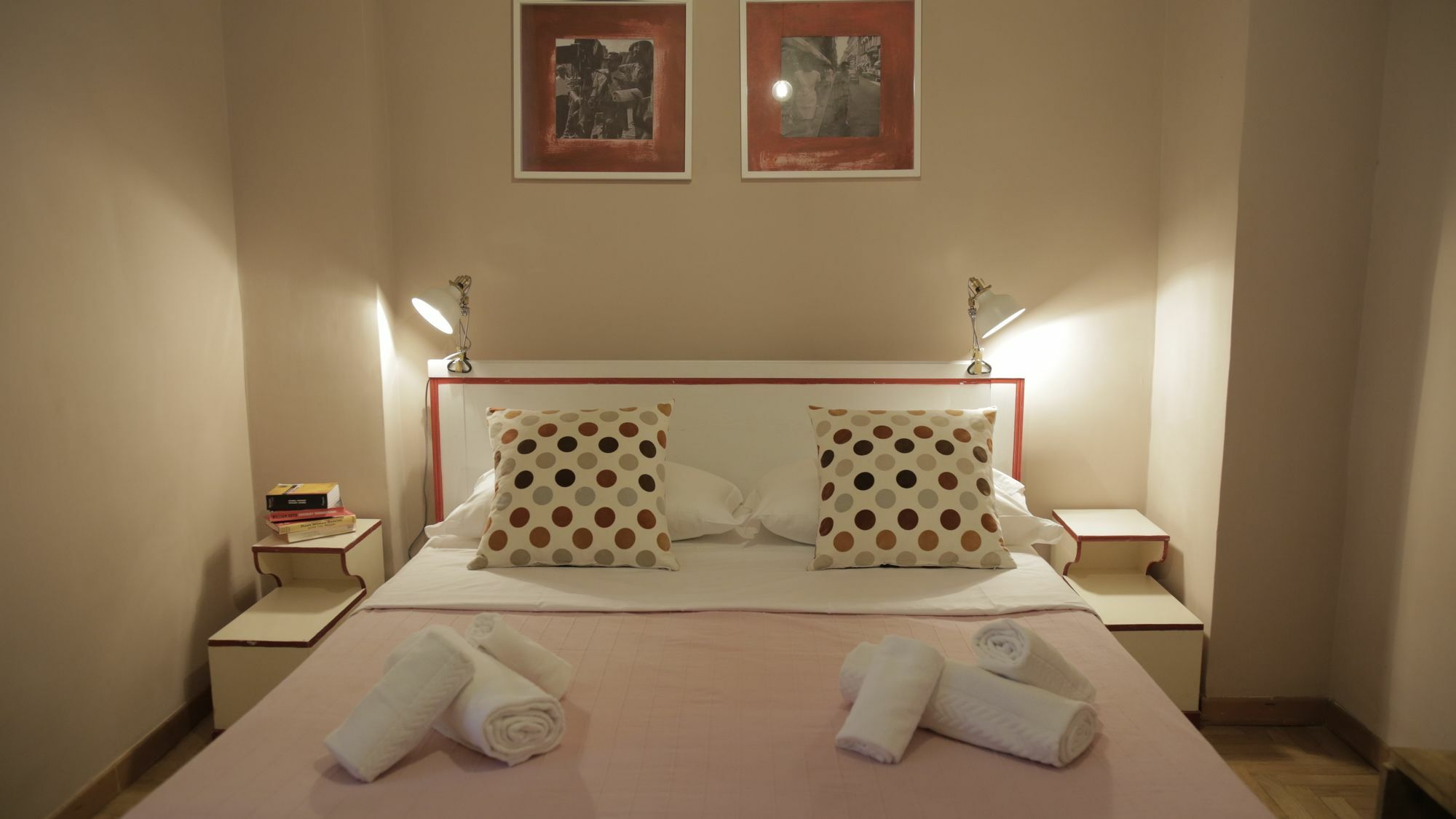 Coral Guest House Рим Екстериор снимка